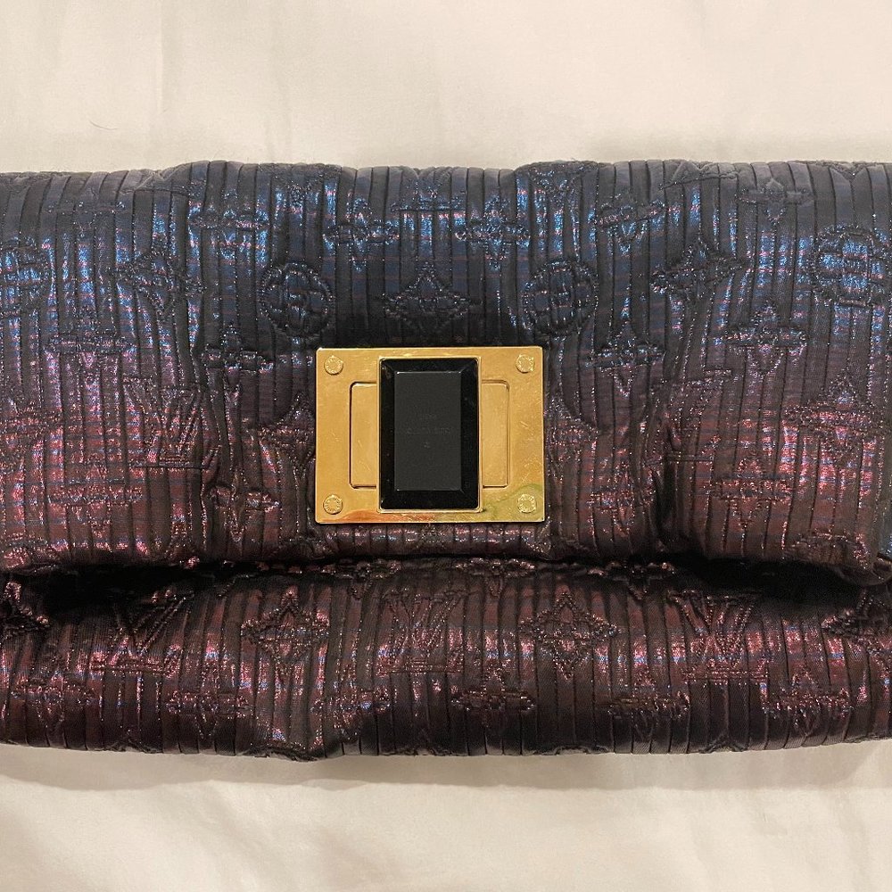 SOLD!!Authentic Louis Vuitton Rare metallic clutch